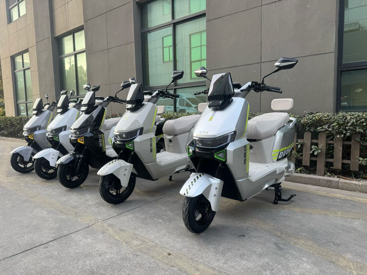 Duoge 500 – Scooter Elétrica 48V 500W