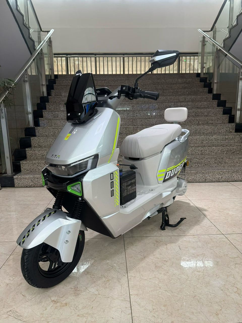 Duoge 500 – Scooter Elétrica 48V 500W